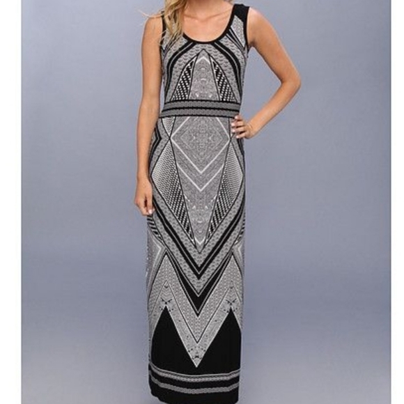 Calvin Klein Dresses & Skirts - Calvin klein maxi dress tribal black white medium strapless